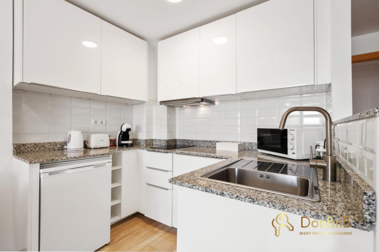 Cozy Apartment With Sea View And Private Parking In Fuengirola Kültér fotó