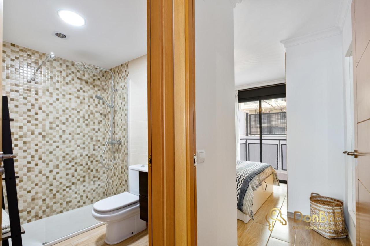 Cozy Apartment With Sea View And Private Parking In Fuengirola Kültér fotó